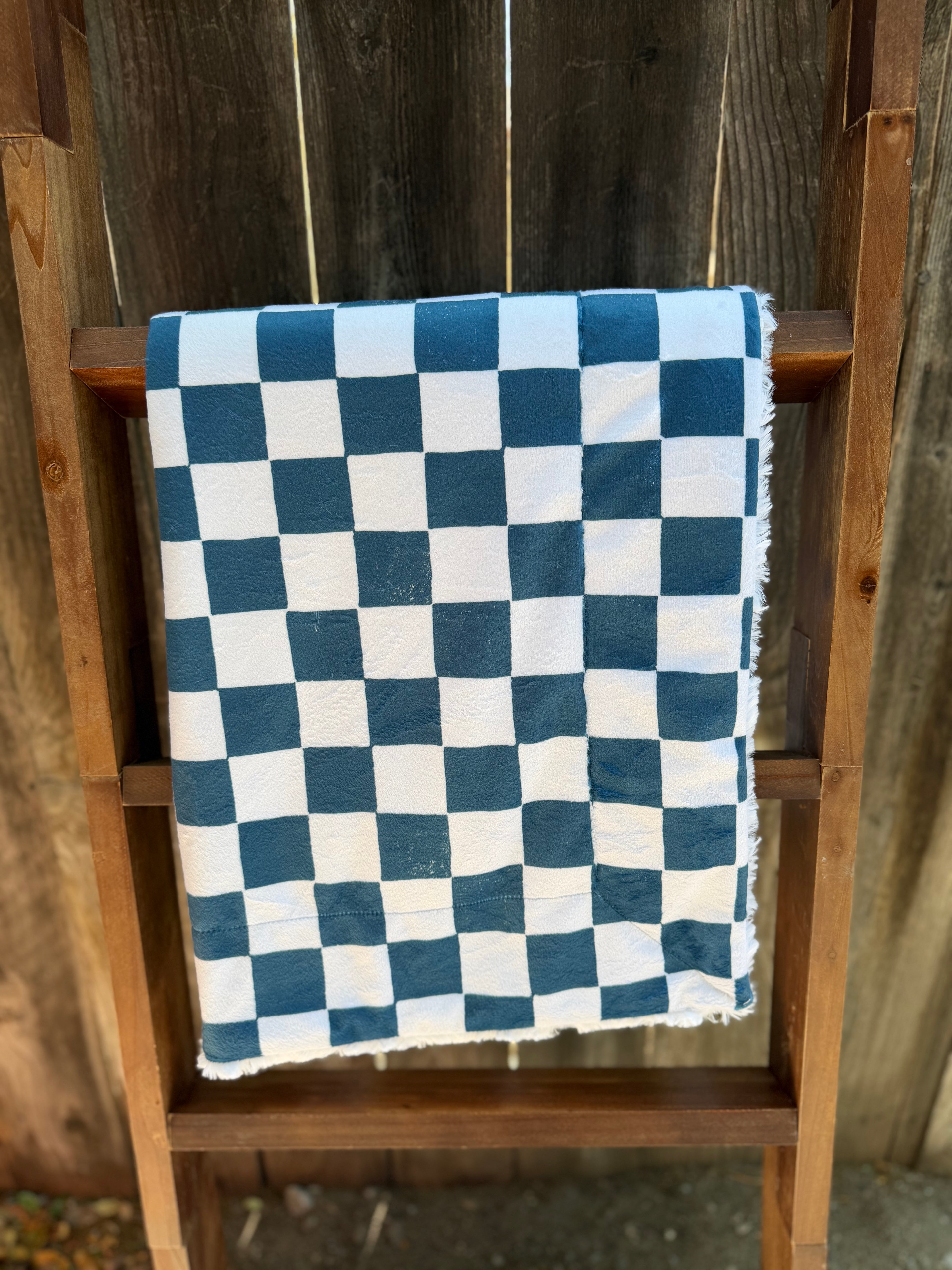 Checkered Smiles Baby Blanket 😊🏁