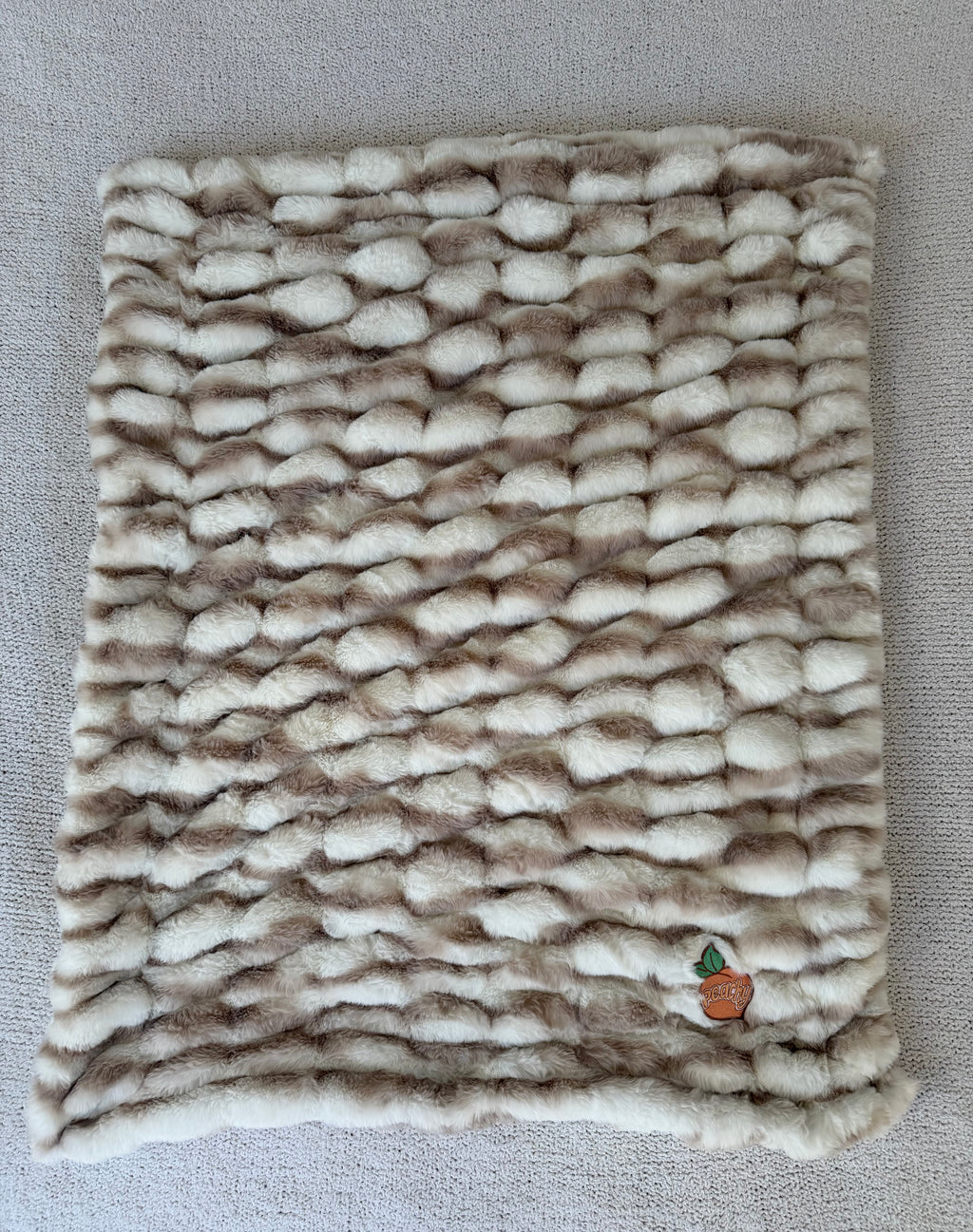 Peachy 🍑 Minky Baby/Toddler Blanket