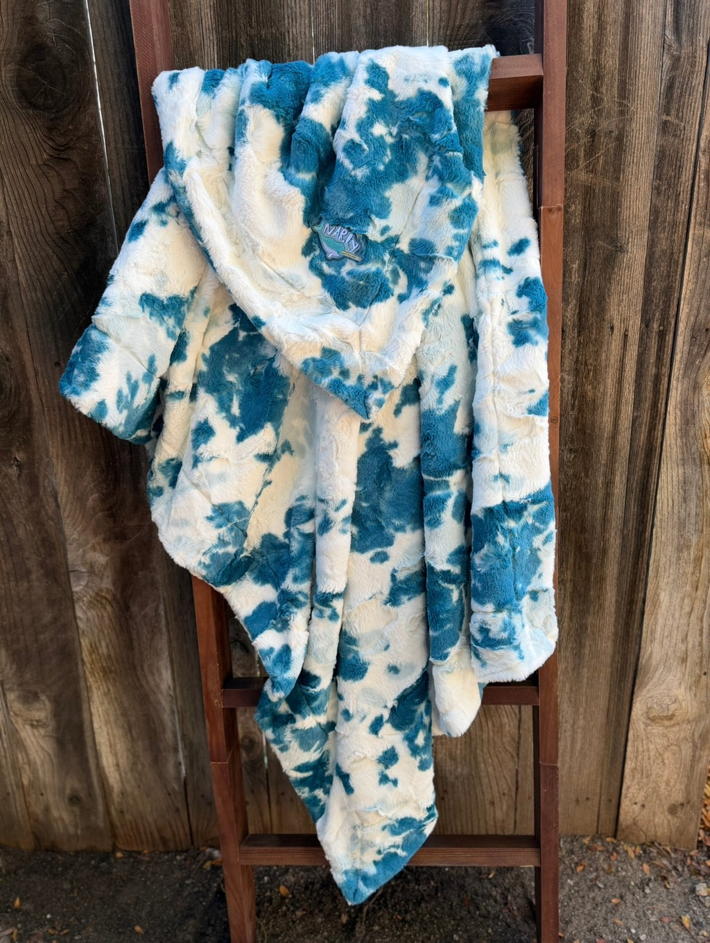 Custom Throw