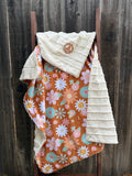 Groovy Daisy Minky Blanket (Kid Size)