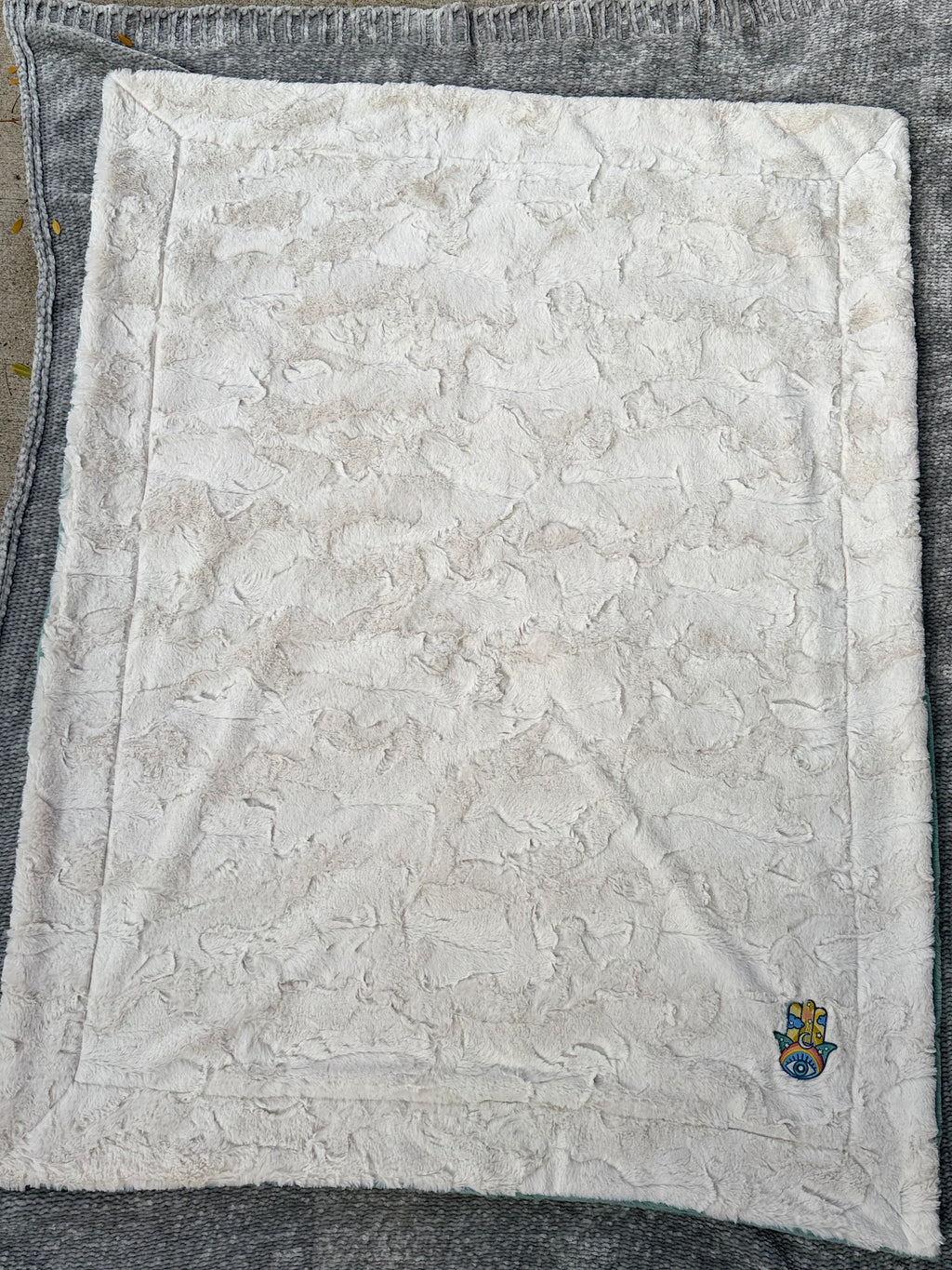 Sage Dreamer Minky Blanket 🌿✨(Toddler/Kid Size)