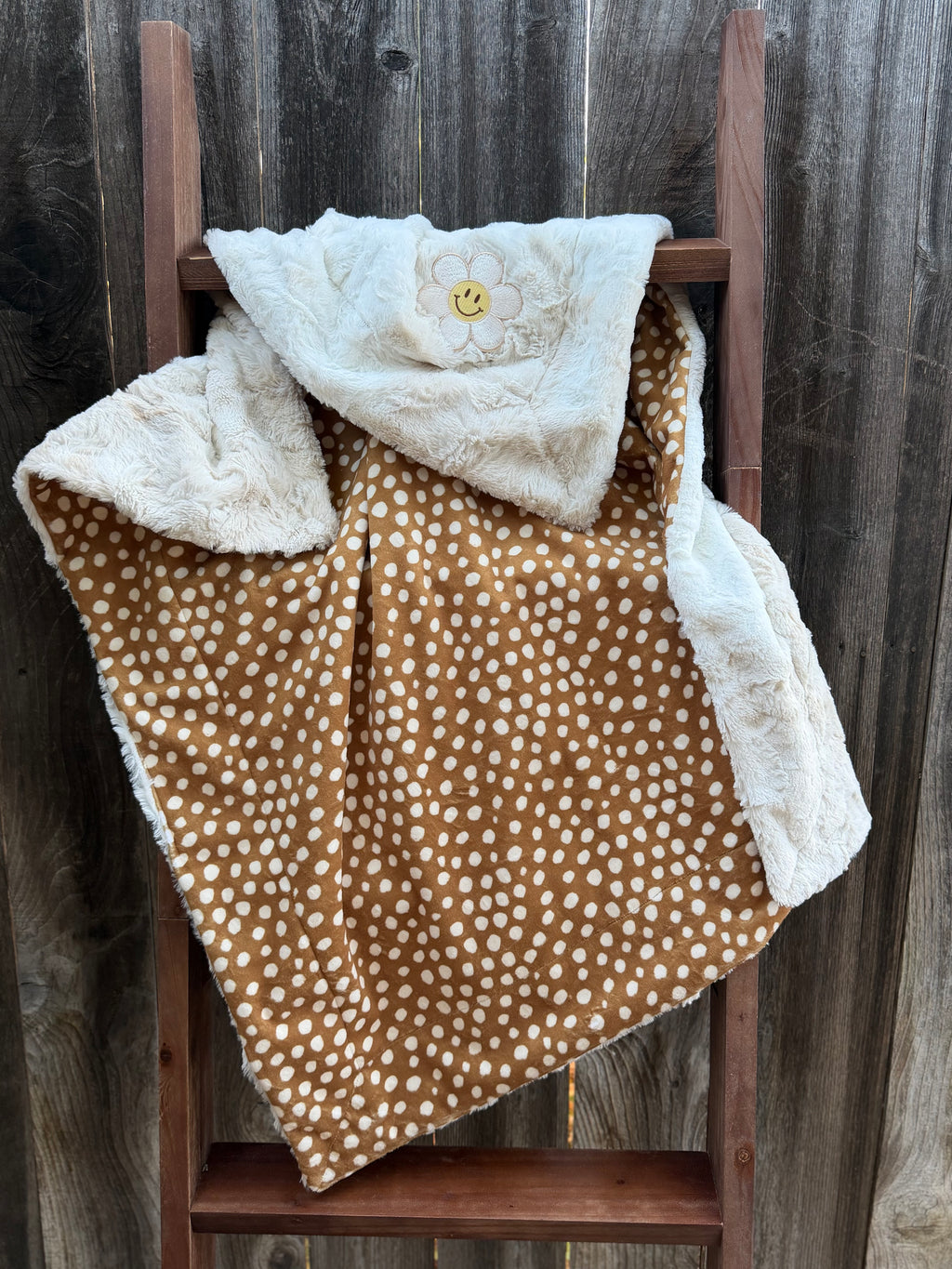 Daisy Dreams Minky Baby Blanket 🤎🌼