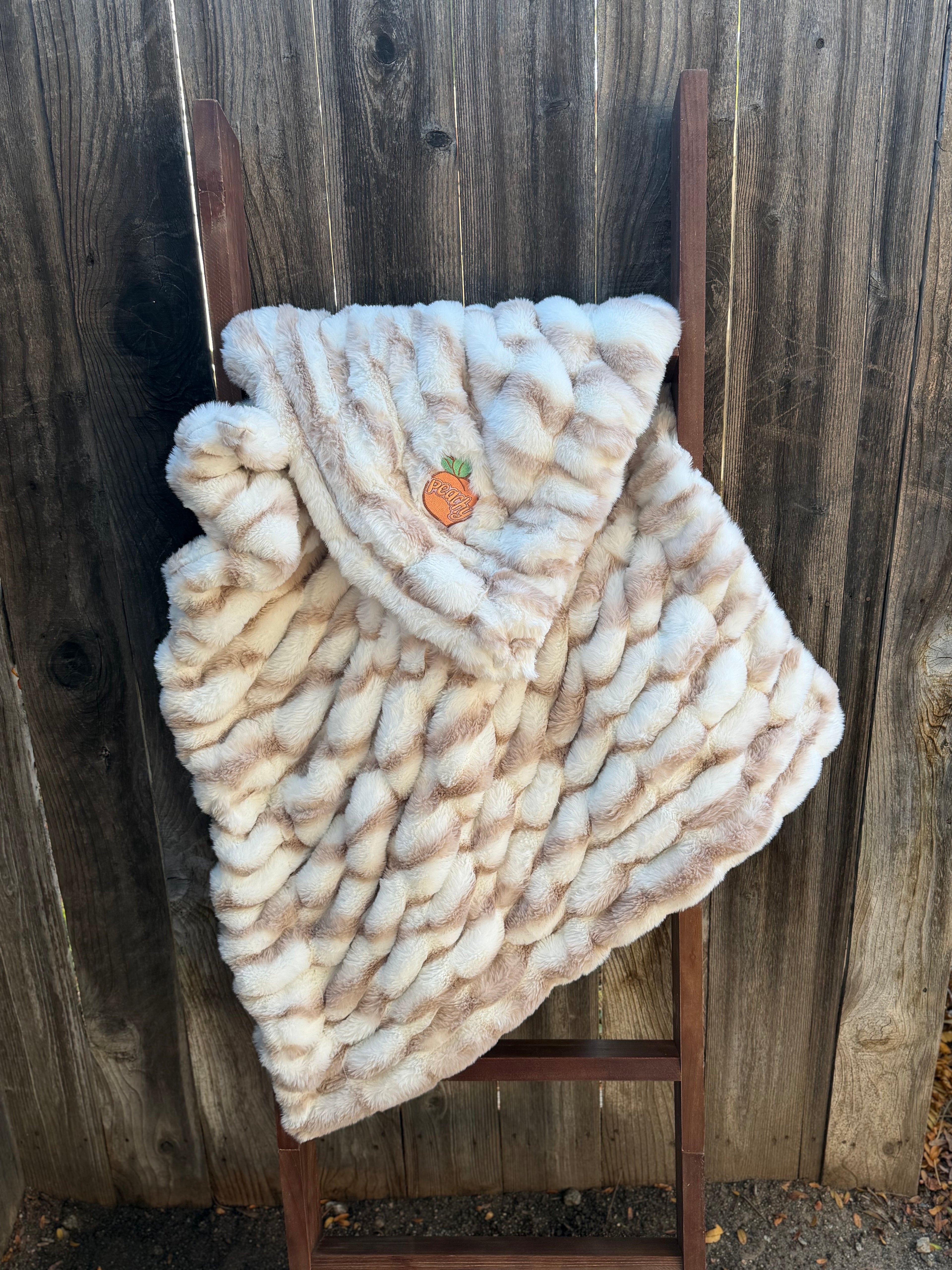 Peachy 🍑 Minky Baby/Toddler Blanket
