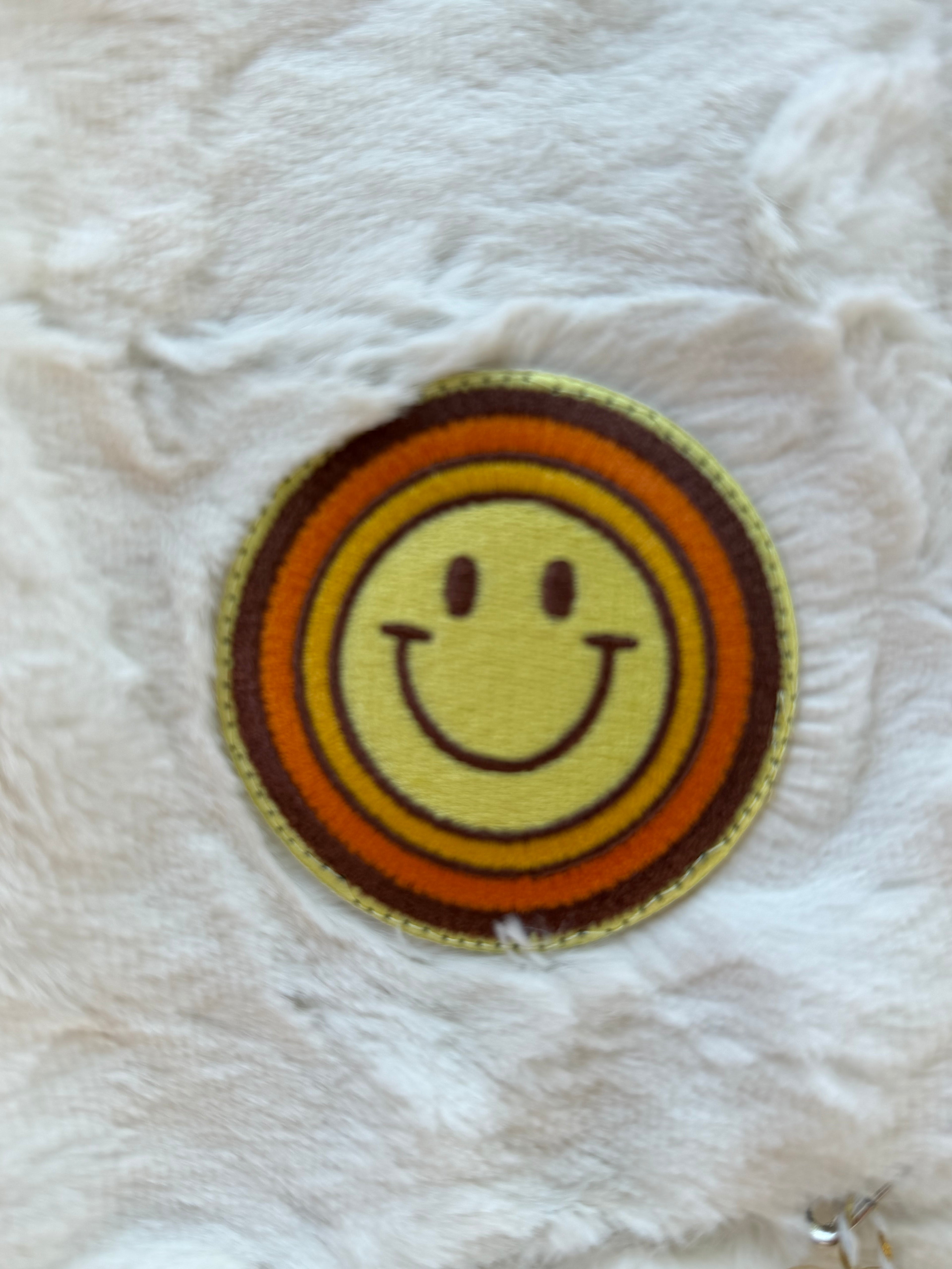 Retro Smile Kid Blanket ☀️🤎